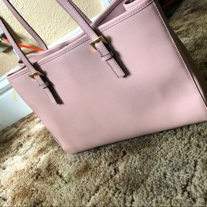 Michael Khors Light Pink Purse